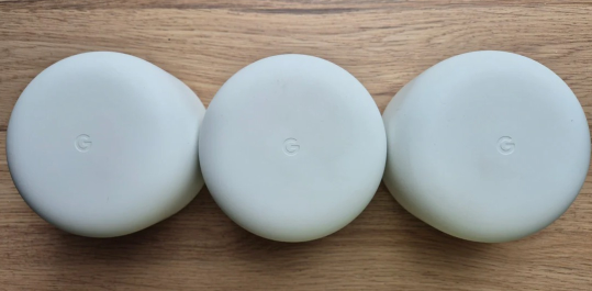 Google Mesh wifi systeem met 3 Google routers