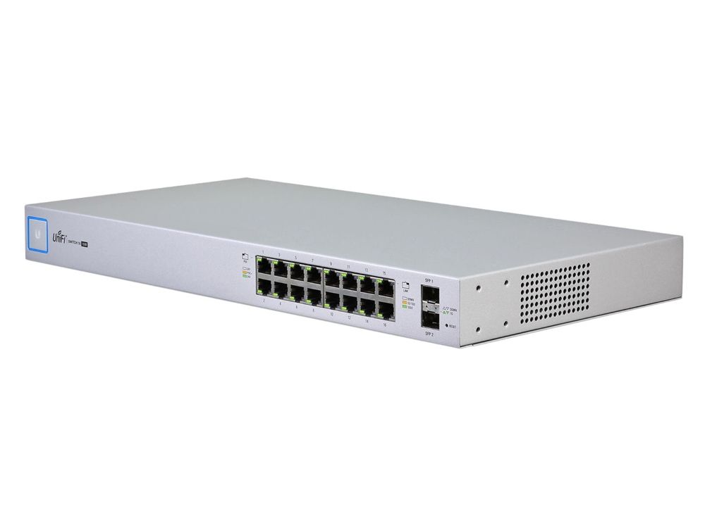 De Ubiquiti UniFi US-16-150W PoE+ Switch, een zilverkleurige, rechthoekige netwerk switch met 16 Ethernet-poorten en statuslampjes aan de voorkant, staat afgebeeld tegen een witte achtergrond. Dit apparaat levert krachtige PoE+ ondersteuning en is ideaal voor professionele netwerken.